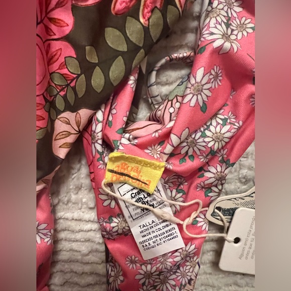 🔥 Agua Bendita Kali Floral One Piece Swimsuit - Reduced 💛 - Picture 10 of 15